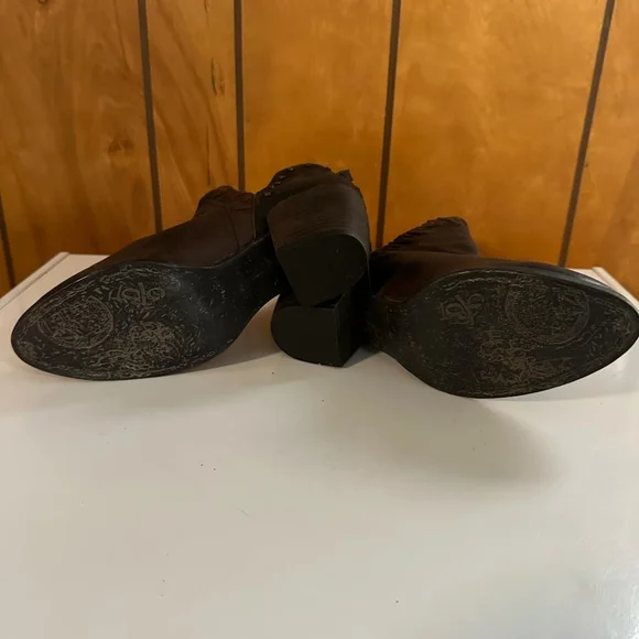 Off The Beaten Track Santa Fe Brown Leather Ankle Boots Sz. 9M - Picture 8 of 9